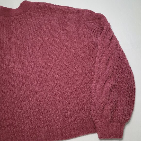 Women's Burgundy Boxy Oversized Cable Knit Button-Up Cardigan Size Medium - Picture 9 of 10